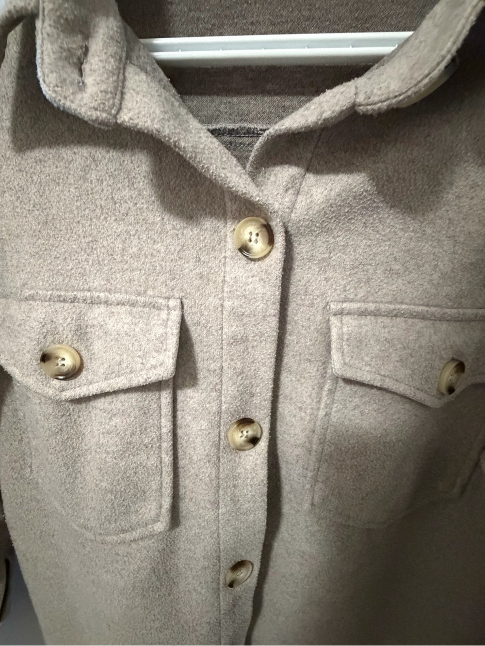 Women’s Shacket - Picture 3 of 4